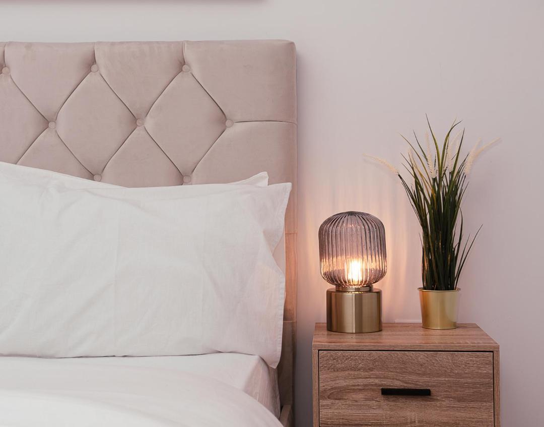 Charming 1Br Apartment In London Exteriör bild