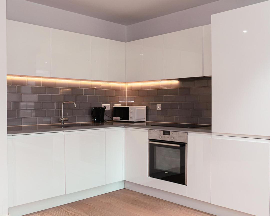 Charming 1Br Apartment In London Exteriör bild